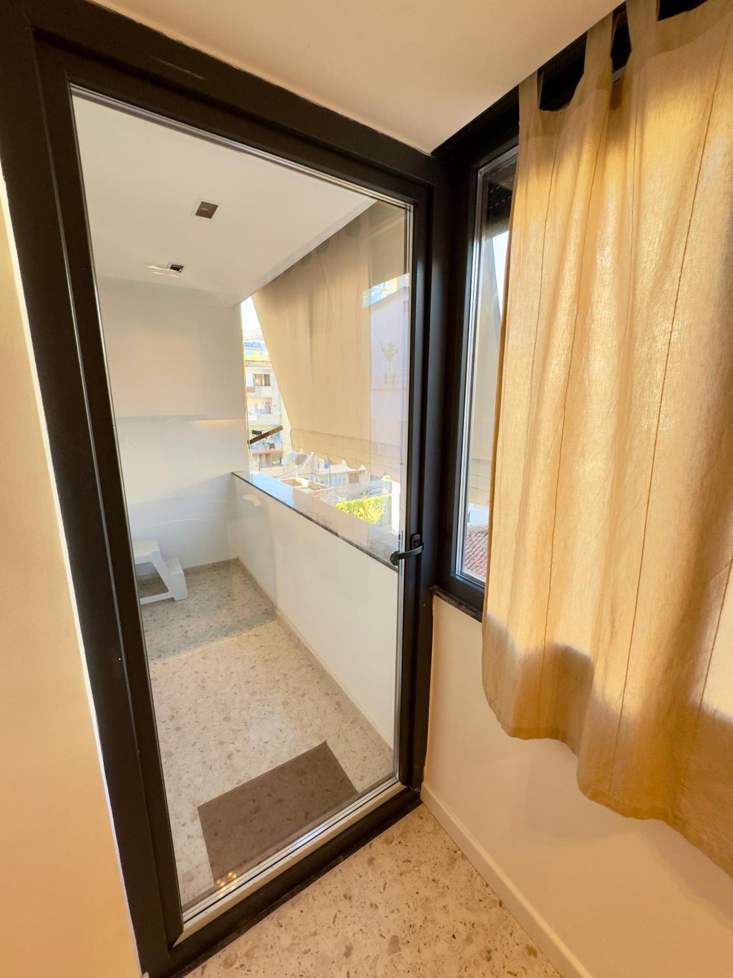 Soinn'S Apartament Тирана Экстерьер фото